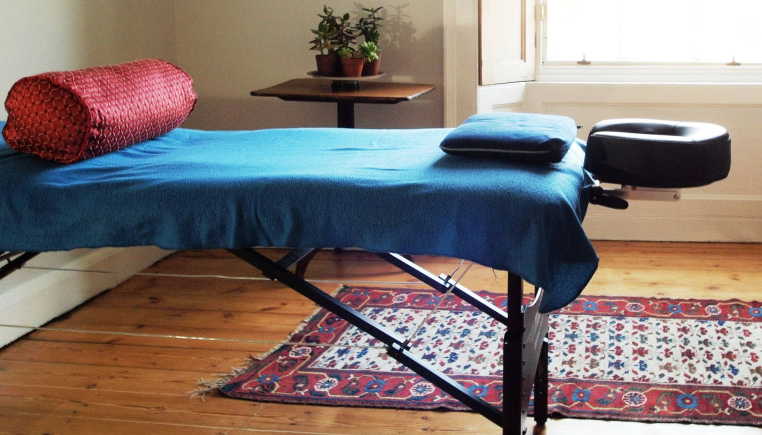 Massage table image